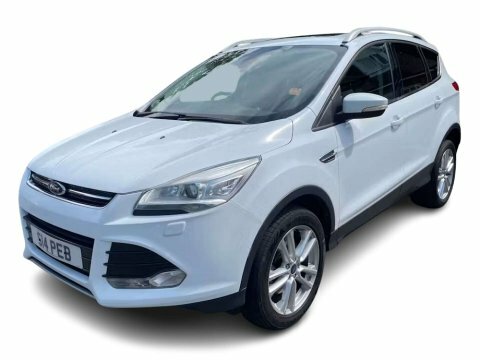 Ford Kuga 1.5T Ecoboost Titanium AE15RVV White #2