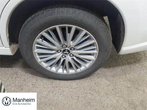 Mitsubishi Outlander 2.4H Twinmotor 13.8Kwh White #4