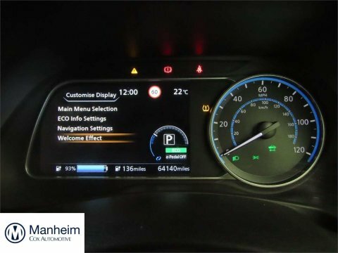 Nissan Leaf 40Kwh Acenta Hatchback Red #3