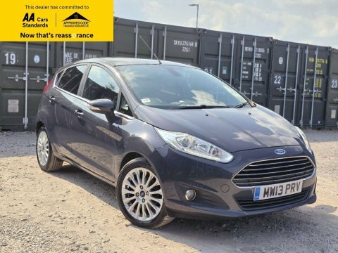 Ford Fiesta 1.0T Ecoboost Titanium Grey