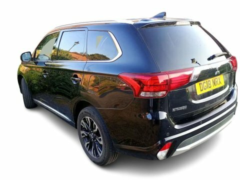 Mitsubishi Outlander 2.0H 12Kwh 4H Black #4