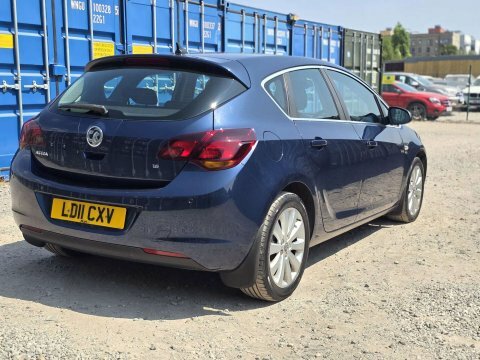 Vauxhall Astra Sri 5-Door Silver #18