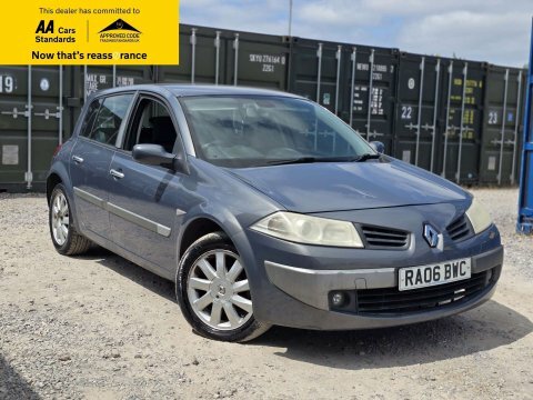 Renault Megane 1.6 Vvt Dynamique Grey