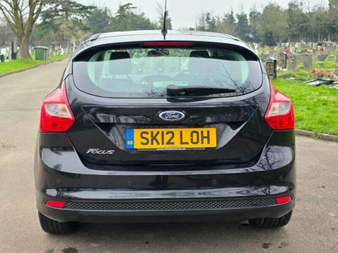 Ford Focus 1.6 Tdci Titanium X Euro 5 Ss Red #11