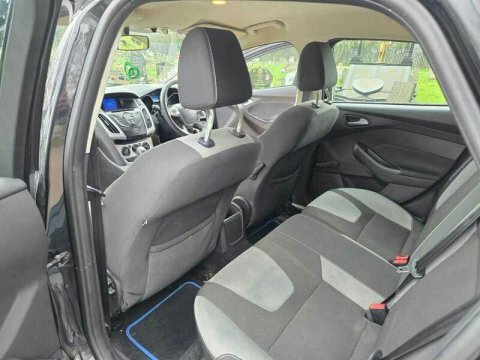 Ford Focus 1.6 Tdci Titanium X Euro 5 Ss Red #52