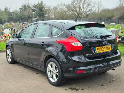 Ford Focus 1.6 Tdci Titanium X Euro 5 Ss Red #24