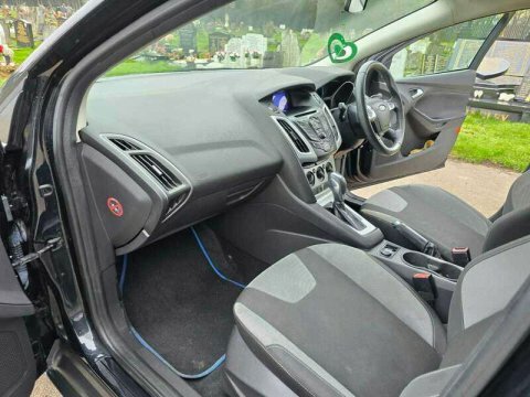 Ford Focus 1.6 Tdci Titanium X Euro 5 Ss Red #49