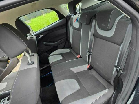Ford Focus 1.6 Tdci Titanium X Euro 5 Ss Red #26