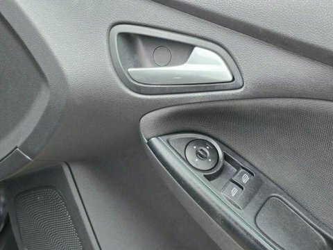 Ford Focus 1.6 Tdci Titanium X Euro 5 Ss Red #35