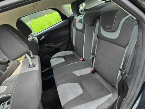Ford Focus 1.6 Tdci Titanium X Euro 5 Ss Red #44