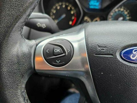 Ford Focus 1.6 Tdci Titanium X Euro 5 Ss Red #19
