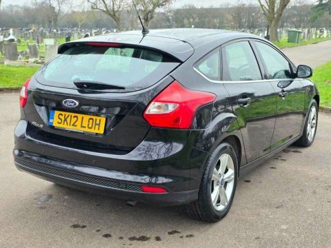 Ford Focus 1.6 Tdci Titanium X Euro 5 Ss Red #10