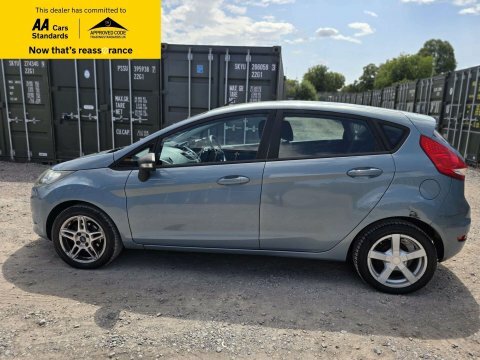 Ford Fiesta 1.25 Zetec Red #4