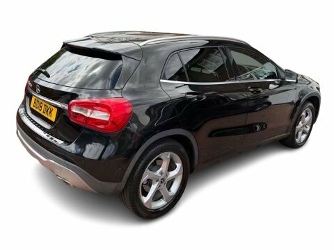 Mercedes-Benz GLA Class 1.6 Gla200 Sport Black #3
