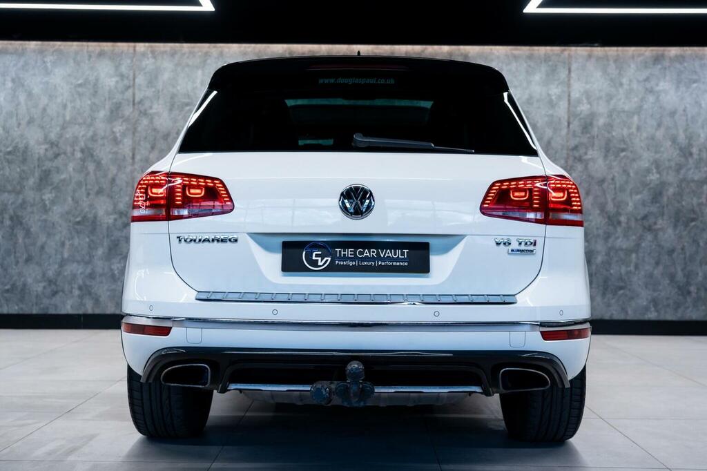 Volkswagen Touareg 2016 3.0 Tdi V6 Bluemotion Tech R-line Suv Die White #7