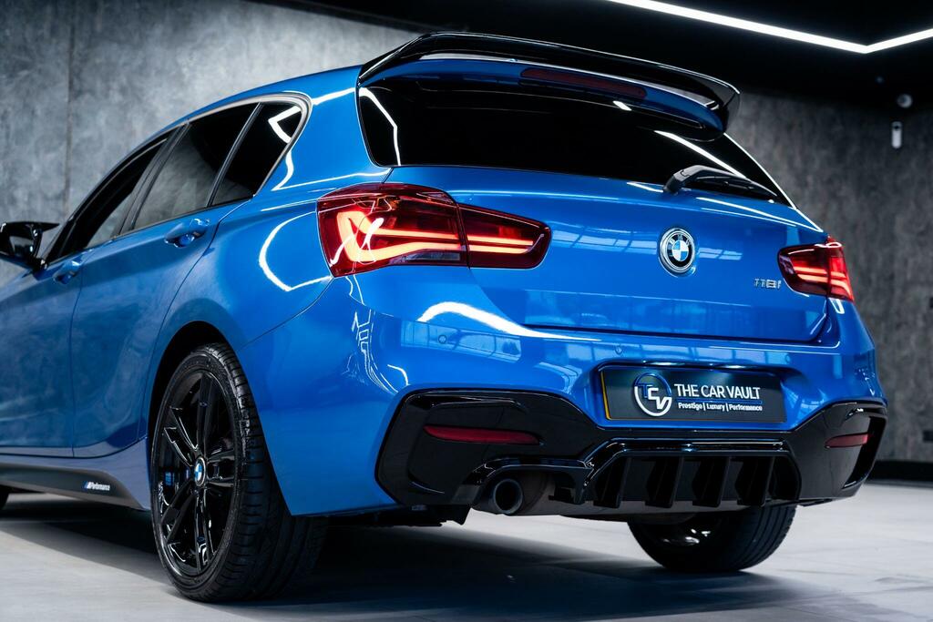 BMW 1 Series  Blue #14
