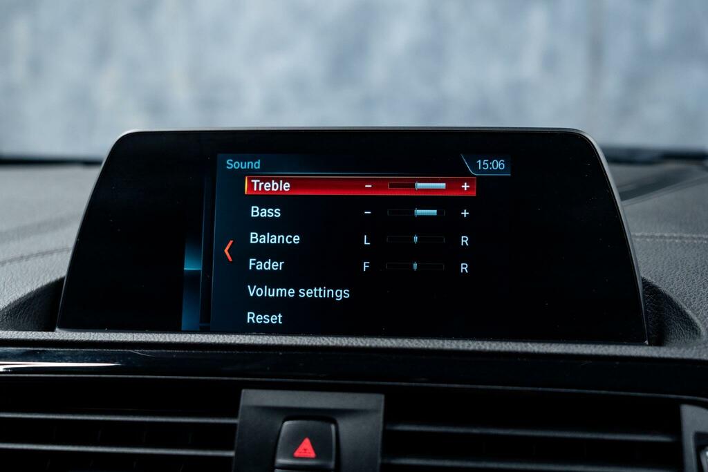 BMW 1 Series  Blue #30