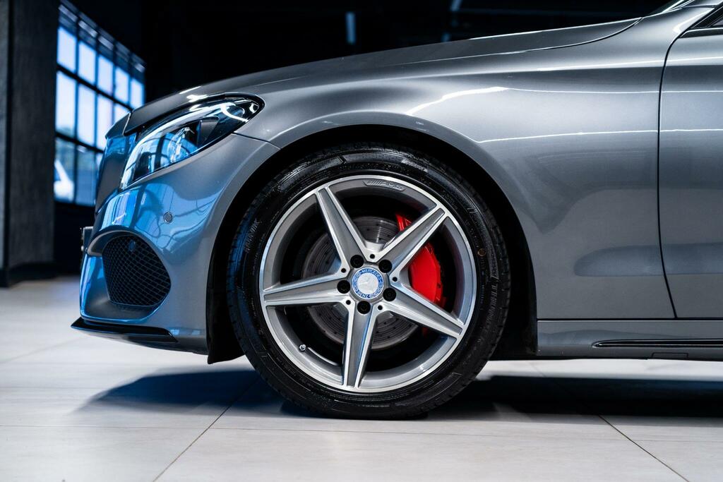 Mercedes-Benz C Class Amg Line Black #15