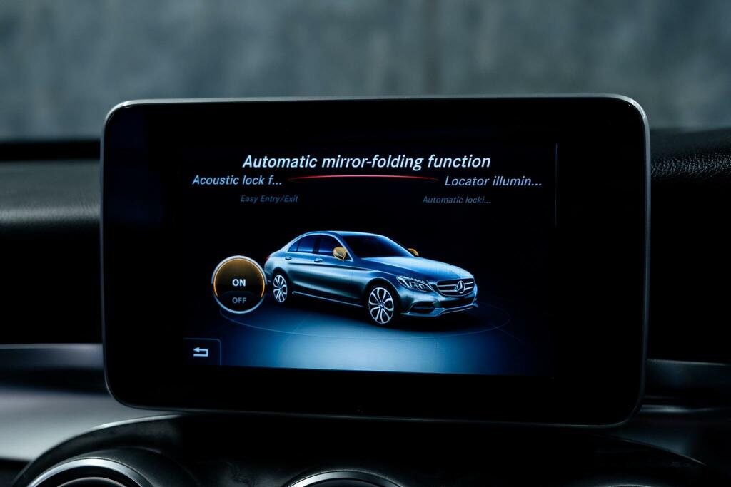 Mercedes-Benz C Class Amg Line Black #22