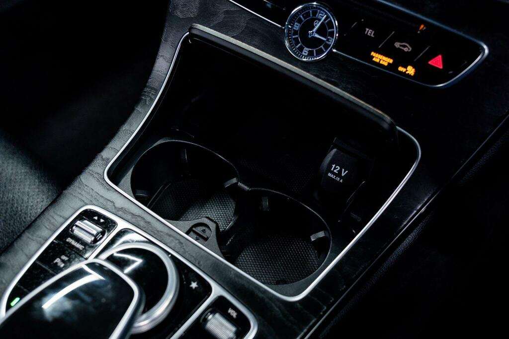 Mercedes-Benz C Class Amg Line Black #32