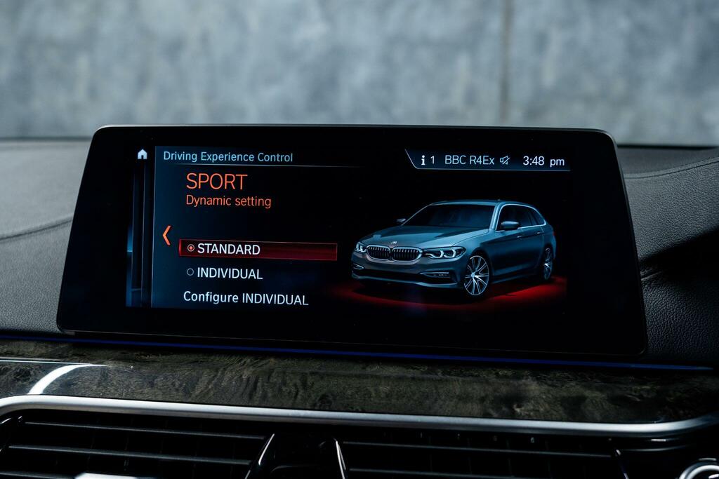 BMW 5 Series 520D Se Blue #25