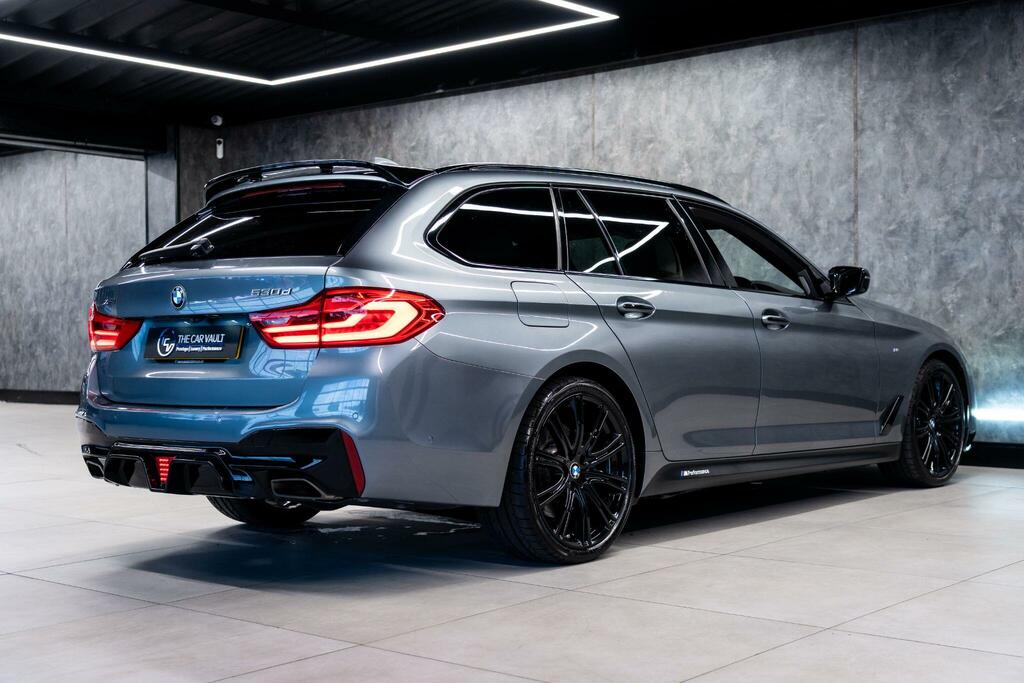 BMW 5 Series 520D Se Blue #7