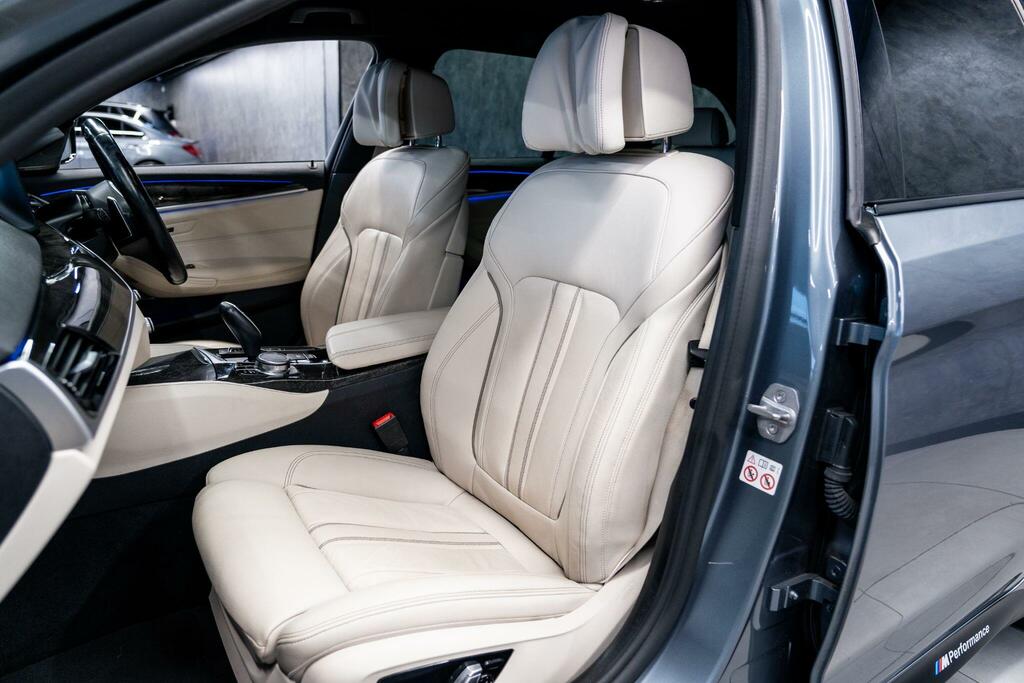 BMW 5 Series 520D Se Blue #60