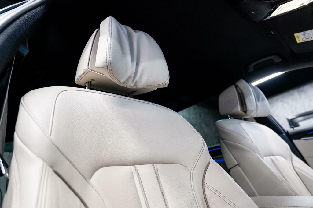 BMW 5 Series 520D Se Blue #57