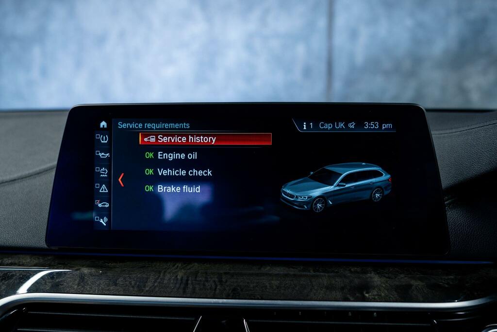 BMW 5 Series 520D Se Blue #24
