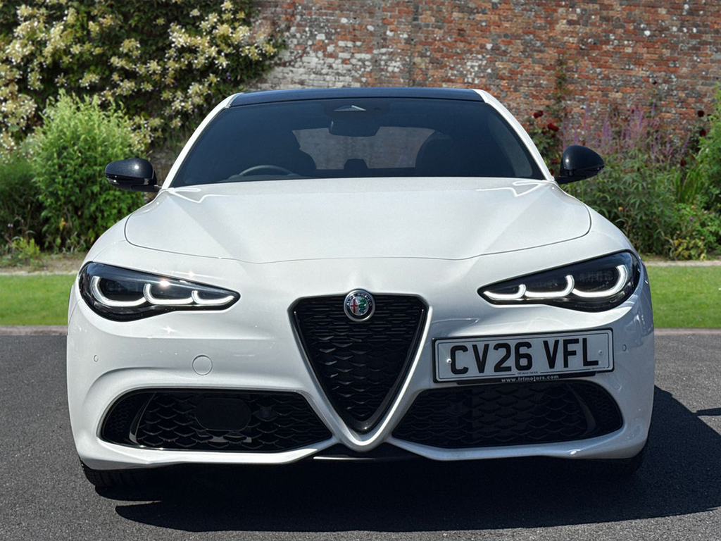 Alfa Romeo Giulia 2.0 Turbo Sprint CV26VFL White #2