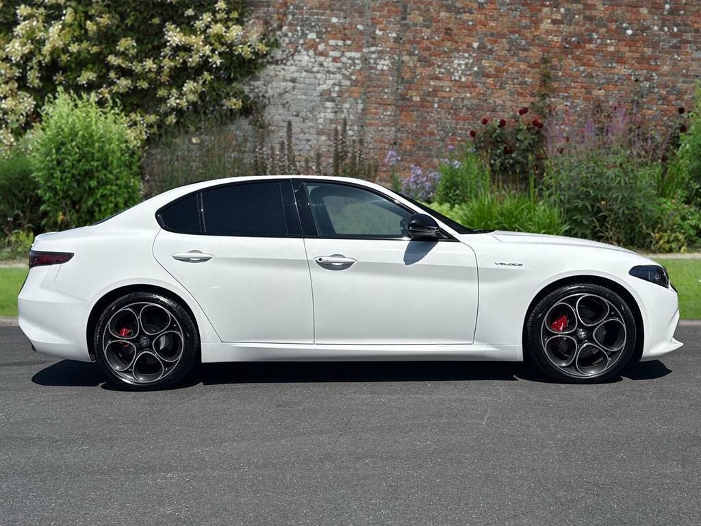 Alfa Romeo Giulia 2.0 Turbo Sprint CV26VFL White #3