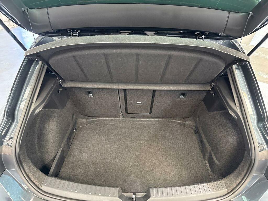 Seat Leon 1.5 Etsi Mhev Fr First Edition Hatchback Petro KR20WCX Grey #6
