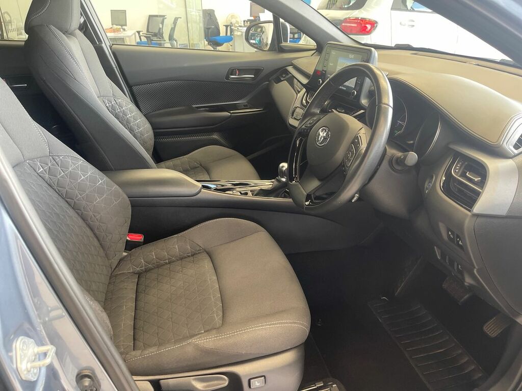 Toyota C-Hr 1.8 Hybrid Design Cvt Grey #3