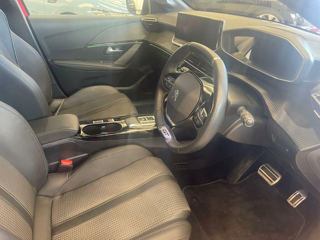 Peugeot e-208 100Kw Gt 50Kwh CA72MZD Red #3