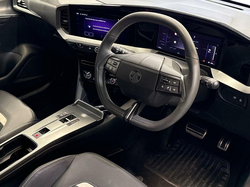Vauxhall Mokka-e 115Kw Ultimate 54Kwh Green #3