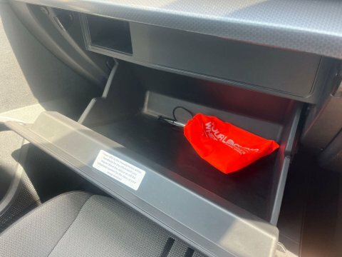 Seat Leon 1.5 Etsi Mhev Xcellence Lux Estate Hybr Red #48