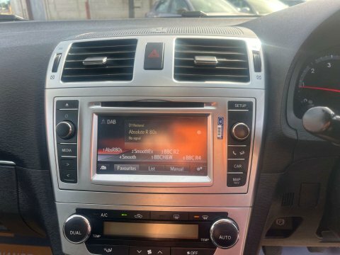 Toyota Avensis 2.0L D-4d Icon 124 Bhp Black #35