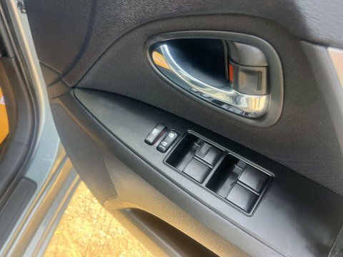 Toyota Avensis 2.0L D-4d Icon 124 Bhp Black #29