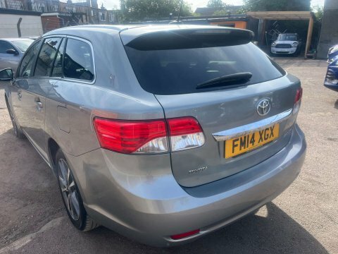 Toyota Avensis 2.0L D-4d Icon 124 Bhp Black #11