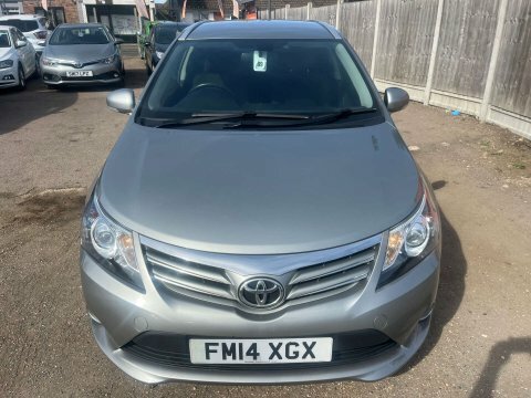 Toyota Avensis 2.0L D-4d Icon 124 Bhp Black #17