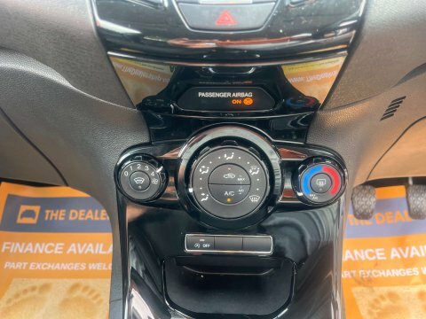 Ford Fiesta 1.0T Ecoboost Zetec Euro 6 Ss Black #32
