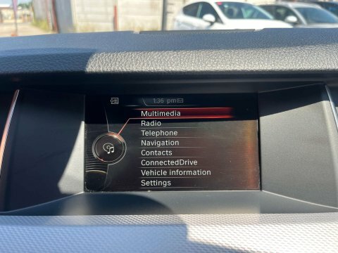 BMW 5 Series 3L Null White #36
