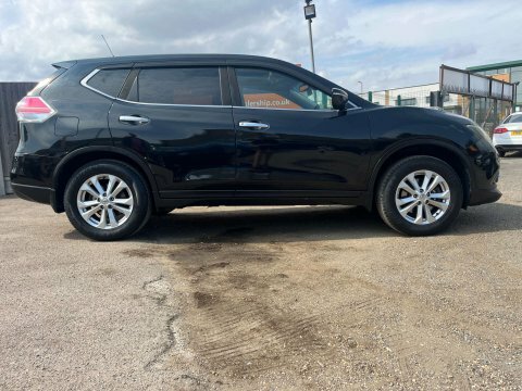 Nissan X-Trail 1.6 X-trail Acenta Black #6