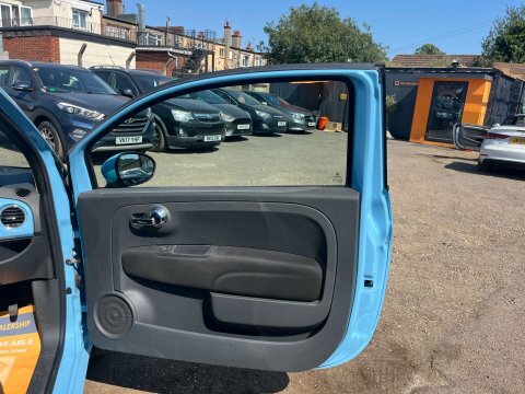 Fiat 500 500 C Colour Therapy Red #23