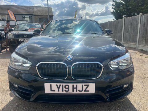 BMW 1 Series 1.5 118I Sport LY19HJZ Black #3