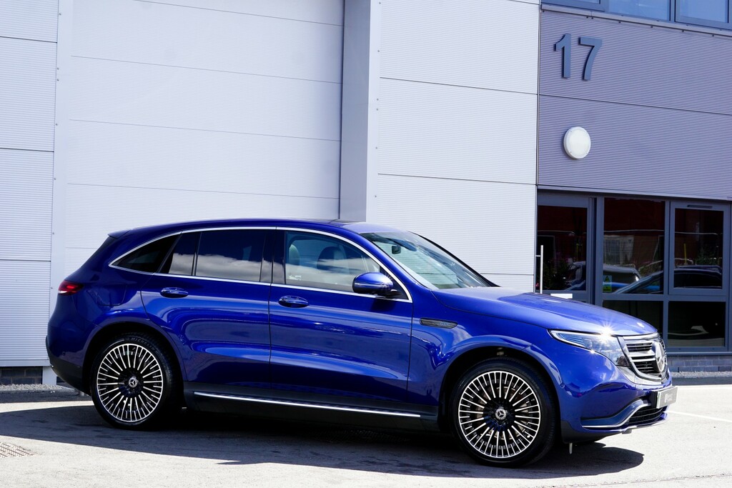 Mercedes-Benz EQC Eqc 400 Amg Line Premium 4Matic Blue #3