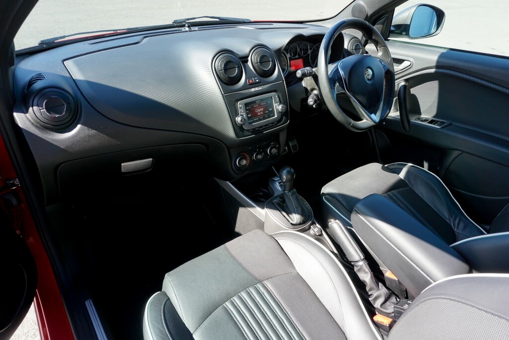 Alfa Romeo MiTo Twinair Collezione White #31