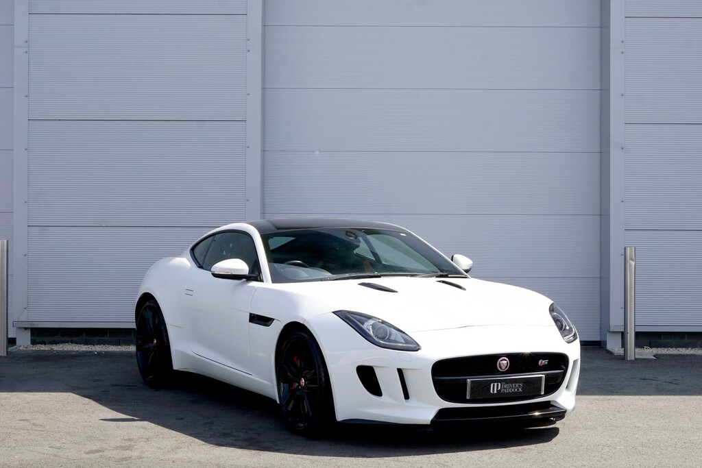 Jaguar F-Type 3.0 V6 S White
