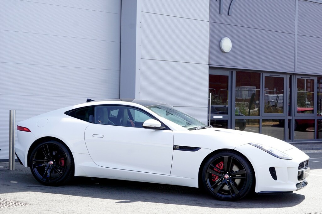 Jaguar F-Type 3.0 V6 S White #3