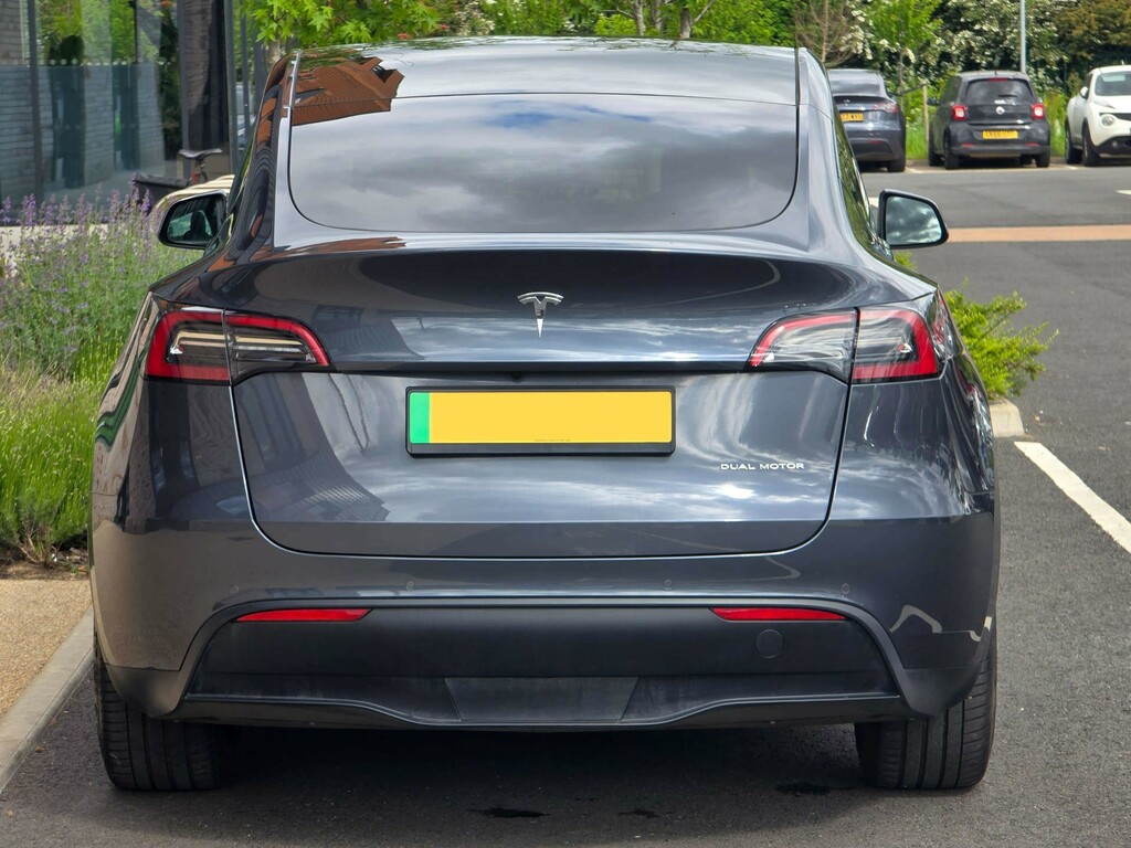 Tesla Model Y Long Range Awd 4Wd #3